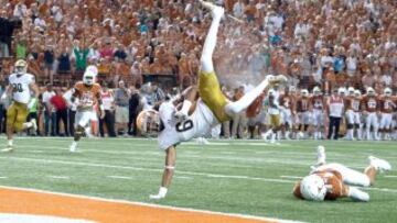 De esta forma celebraba el receptor de Notre Dame la consecución de un touchdown en un partido. 