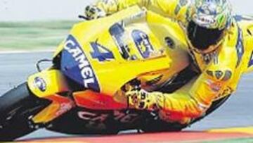 <b>CAMBIO. </b>Camel deja el Honda-Pons para irse con el campeón.