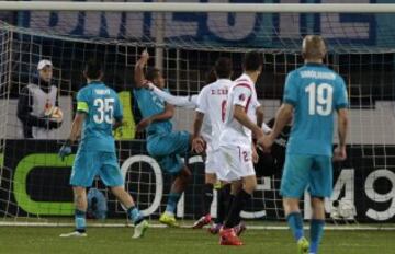 1-1. Rondón anotó el gol del empate tras un error del portero sevillista, Beto.