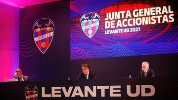 Tensión y mayoría en la Junta del Levante