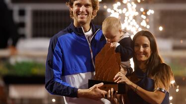 Tenis, Nicolas Jarry vs Tomas Etcheverry
El tenista Nicolas Jarry de Chile es fotografiado con la copa en el ATP 250 de Santiago 2023 en el Club San Carlos de Apoquindo en Santiago, Chile.
05/03/2023
Felipe Zanca/Photosport
Tennis, Nicolas Jarry vs Tomas Etcheverry
The tennis player Nicolas Jarry of Chile is photographed for the ATP 250 Santiago 2023 at the Club San Carlos de Apoquindo in Santiago, Chile.
05/03/2023
Felipe Zanca/Photosport