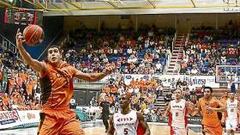 Blanco y Oleson endulzan el estreno de Guil en el Fuenla