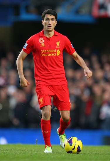 Tras una temporada en Concha Espina se marchó cedido al Liverpool donde estuvo hasta enero cuando regresó a Dortmund. En la temporada y media que estuvo en el Madrid y en el Liverpool, Sahin jugó 22 partidos. La temporada previa a su marcha al Real Madrid jugó 40 partidos en el Borussia Dortmund. Y la siguiente a su desvinculación el Real Madrid, también en el Dortmund, jugó 48 partidos.