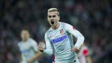 Griezmann marcó tres goles en San Mamés.
