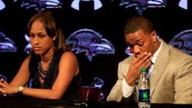 Ray Rice y su mujer, Janay Rice.