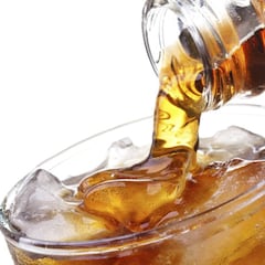 La bebida que puede aumentar el riesgo de cáncer en mujeres, según Harvard