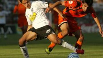 Alexis Sánchez enfrentando a un ex equipo. Fue por Colo Colo ante Cobreloa en 2006. 3-0 ganó el Cacique en el Monumental.