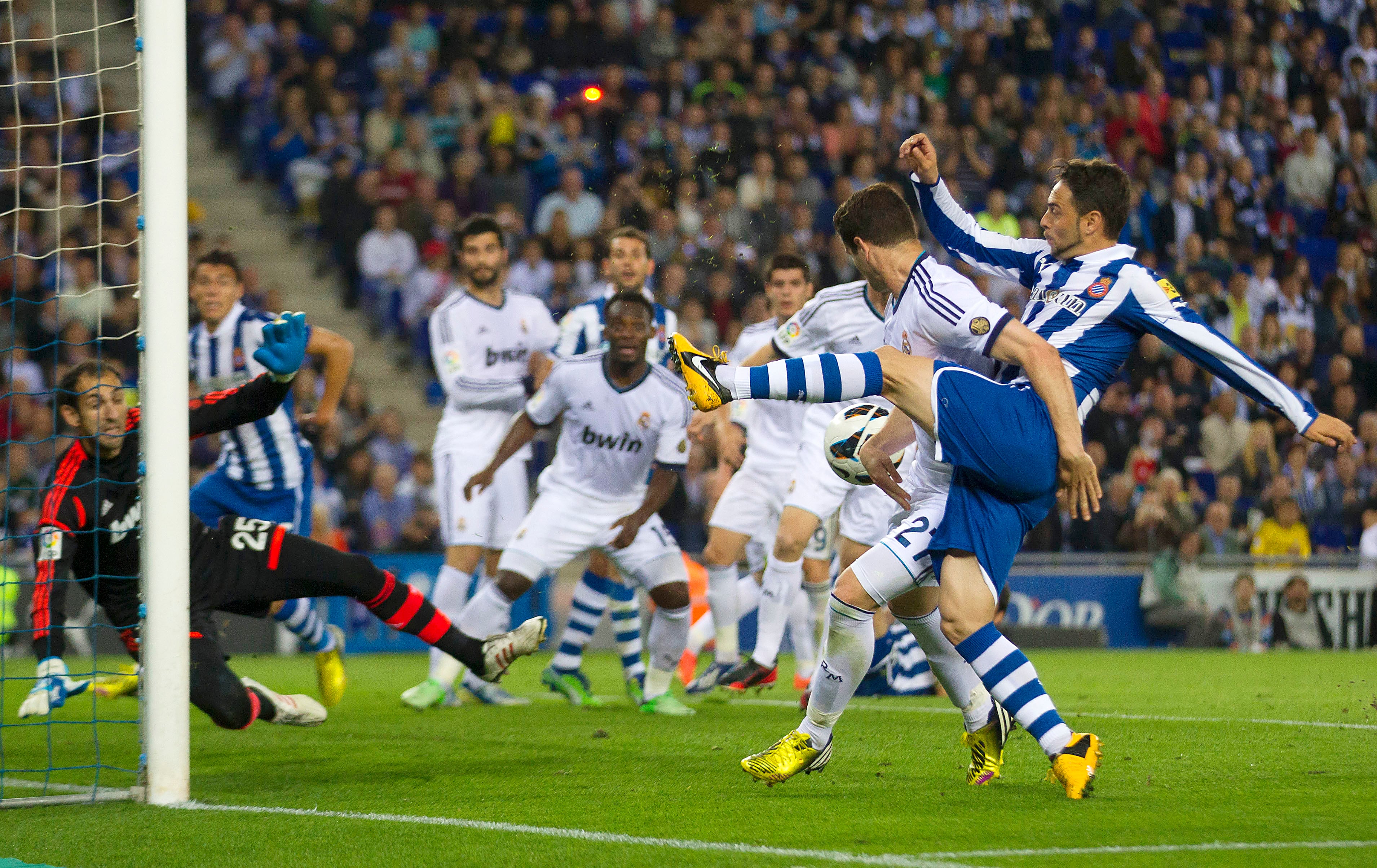 El Espanyol ya hizo campeón al Barça al puntuar ante el Madrid