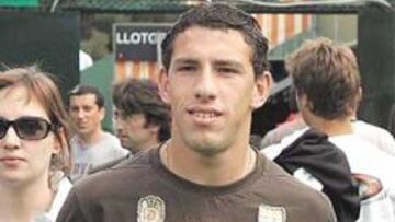 <b>SERÁ HOY. </b>Maxi se pondrá por primera vez la elástica rojiblanca.