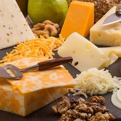 Alerta alimentaria: si tienes estos quesos en casa, no los consumas