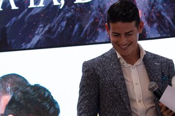 James Rodríguez feliz con su nuevo proyecto para ayudar a los niños de su fundación 