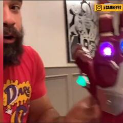 Jugador de Steelers le agradece a Robert Downey por este regalo