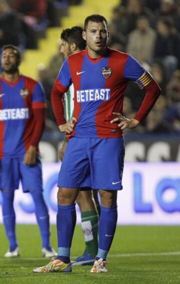 David Navarro, 35, plies his trade at Levante in central defence. Coming through the ranks at Valencia, he's also pulled on the Mallorca jersey and that of Swiss side Neuchâtel Xamax.