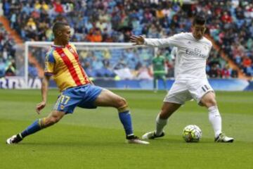 James estuvo los 90 minutos ante el Valencia 