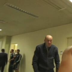 Locura del Madrid en el vestuario: atentos a Herreros con Campazzo