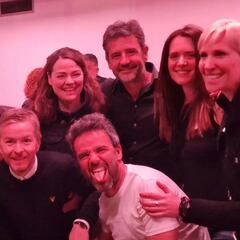 Qué fue de los actores de ‘Compañeros’, la ficción que cumple 25 años