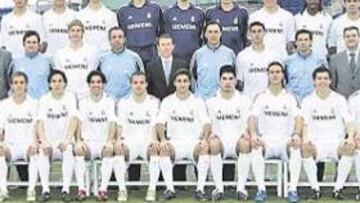 <b>PUESTA DE LARGO.</b> La plantilla del Castilla se hizo ayer la foto ofi cial de la temporada 05-06 en el campo número 7 de Valdebebas.