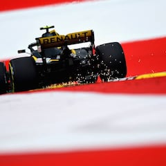 Renault obtiene ganancias por primera vez desde 2009