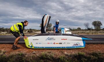 Punch Powertrain Solar Team de Bélgica.

 