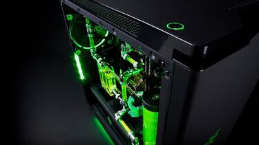 4.099 dólares por el PC gaming definitivo de Razer y Maingear