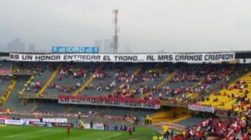 Santa Fe: Homenaje a 'Chape' y paso a semifinal en El Campín