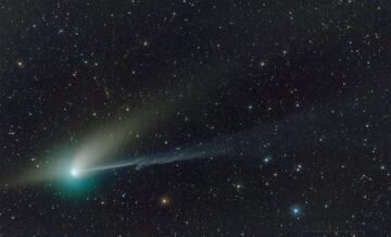 Your last chance to see the green comet | Live updates