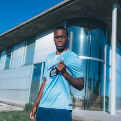 El hijo del mítico Roger Milla firma por el filial del Celta