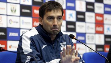 Garitano, entrenador del Legan&eacute;s, en rueda de prensa. 