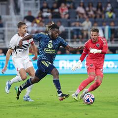 América cae por goleada en primera titularidad de Saint-Maximin