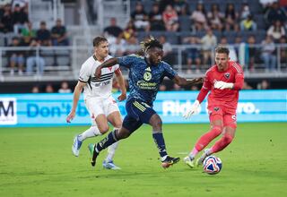 América cae por goleada en primera titularidad de Saint-Maximin