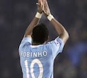 Robinho jugará cedido hasta agosto en el Santos