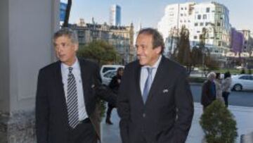 DIRIGENTES. &Aacute;ngel Mar&iacute;a Villar, presidente de la RFEF, y Michel Platini, presidente de la UEFA.
 