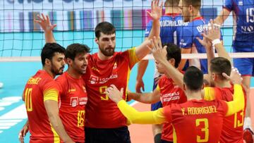 España se enfrenta a Bélgica
con la misión de puntuar