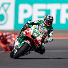 Zarco dobla a Márquez