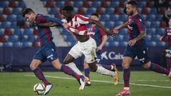 I&ntilde;aki Williams ante el Levante.