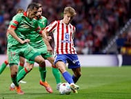 Pablo Barrios, ante Osasuna.