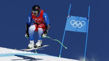2022 Beijing Olympics - Alpine Skiing - Men's Super-G - National Alpine Skiing Centre, Yanqing district, Beijing, China - February 8, 2022. Henrik Von Appen of Chile in action. REUTERS/Christian Hartmann