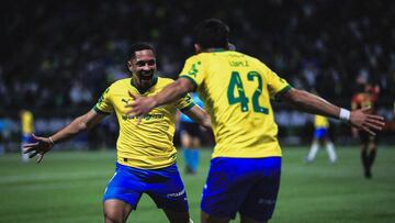 Vitor Roque arma una dupla letal