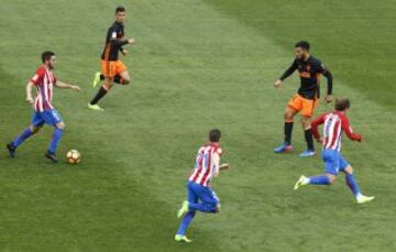 Koke en el pase a Griezmann que supuso el 1-0.