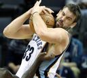 Marc Gasol no puede con los Spurs de Leonard y Boris Diaw