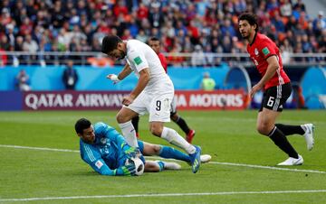 Otra ocasión de Luis Suárez.