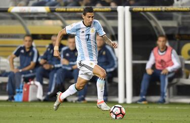 ¿Quiénes son los jugadores argentinos que Gerardo Martino dirigió y enfrentará en Qatar?