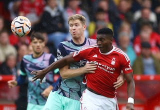 El brutal golpe que tuvo en coma a un delantero de la Premier: se pudo haber evitado