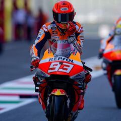 Márquez está tocado, arranca 13º y no se descarta que pare