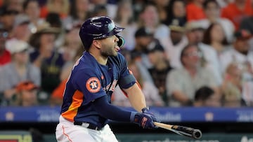 José Altuve se convirtió en el tercer miembro de los Houston Astros en conseguir dos mil hits en Grandes Ligas.