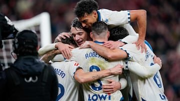 Los jugadores del Espanyol celebran un gol.
