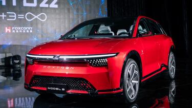 Foxconn, el fabricante del iPhone y Playstation, entra a la competencia de los autos eléctricos