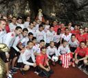 El Sporting realiza la ofrenda a la Virgen de Covadonga