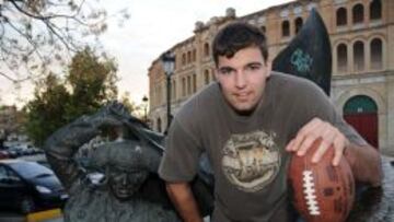 Alejandro Villanueva, nuevo jugador de los Pittsburgh Steelers.