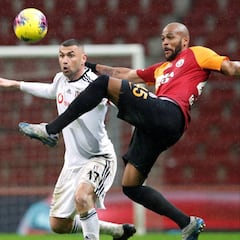 La presión de los clubes y futbolistas lleva a la suspensión de la competición en Turquía